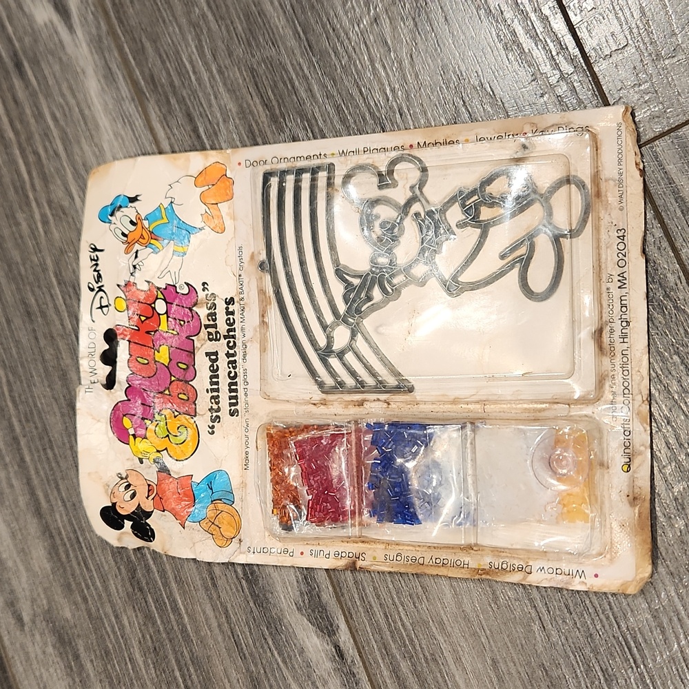 Vtg. Disney Makit & Bakit Stained glass Suncatchers Mickey Mouse